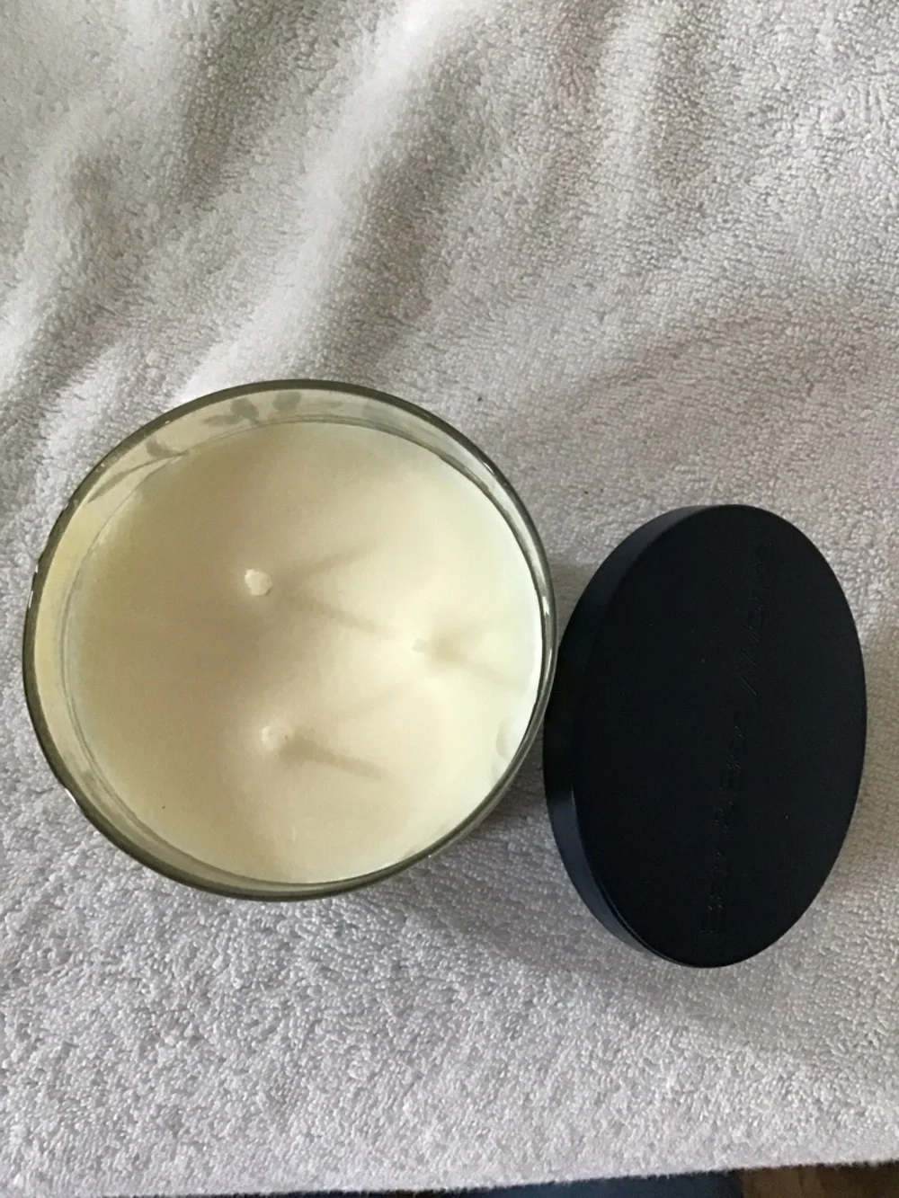Bath & Body Works 3 wick candle Fresh Amalfi Lemon - Picture 2 of 3